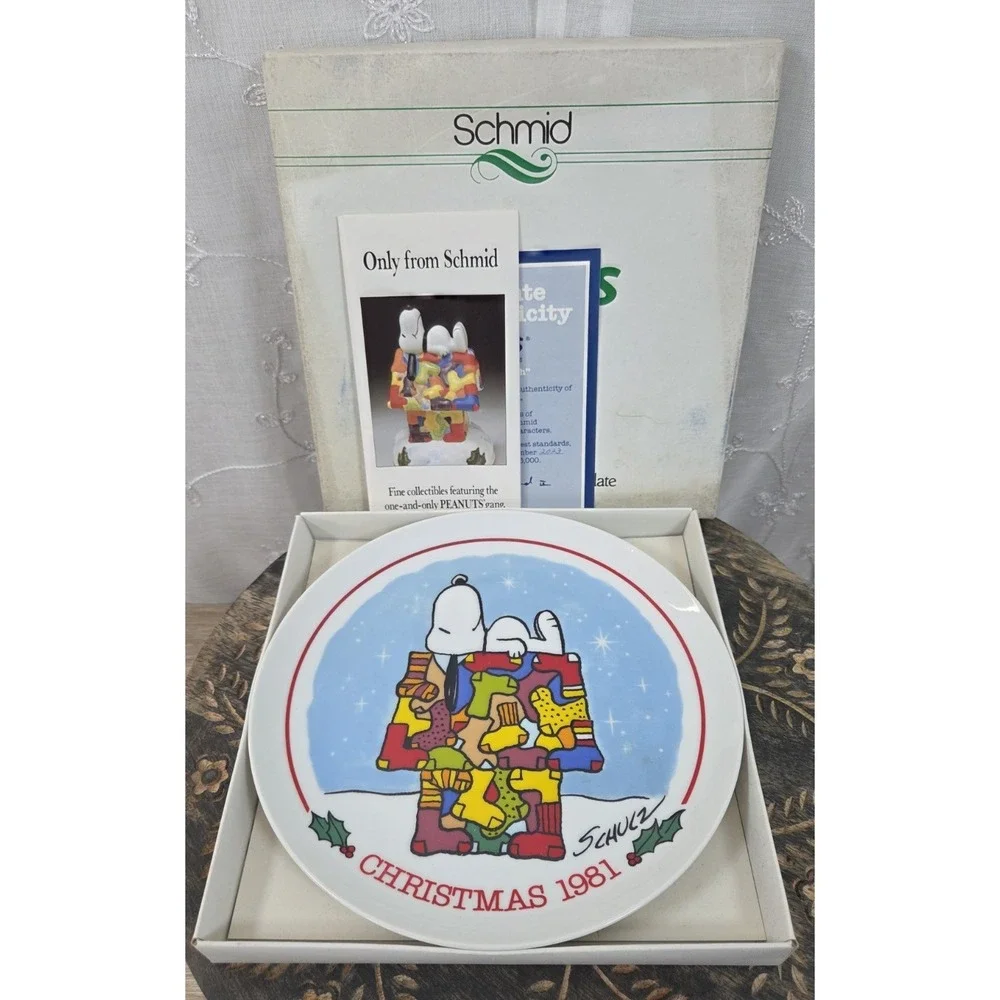 Schmid‎ Peanuts Snoopy Christmas 1981 Plate -Tenth Limited Edition Numbered